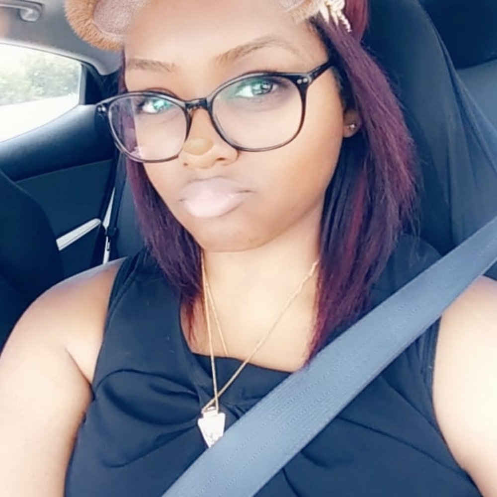 Meet your Posher, Zara